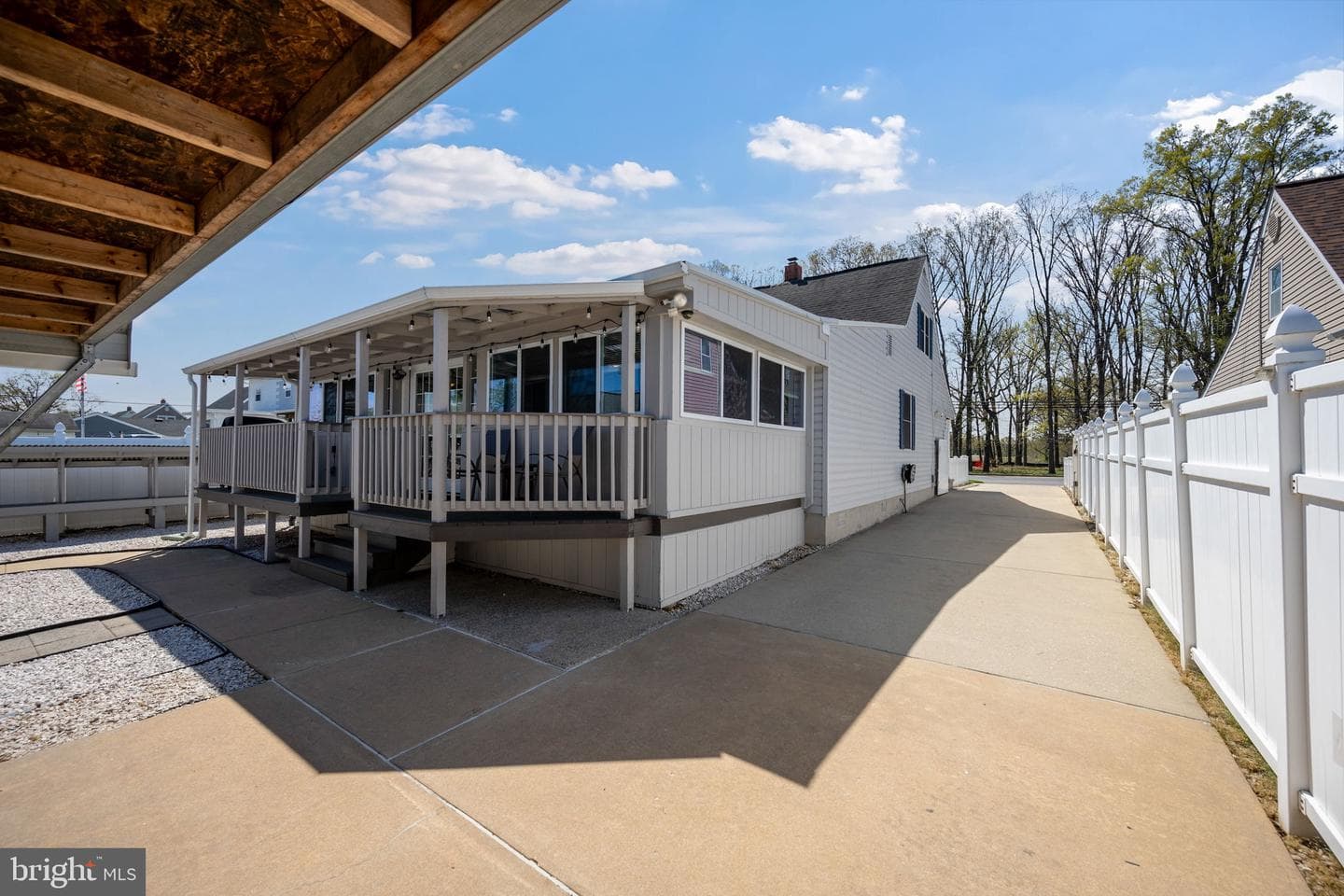 8626 Wise Avenue photo 49
