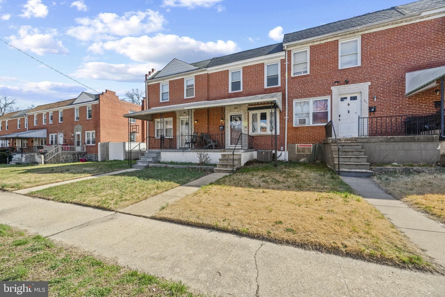 353 Leeanne Road photo 2