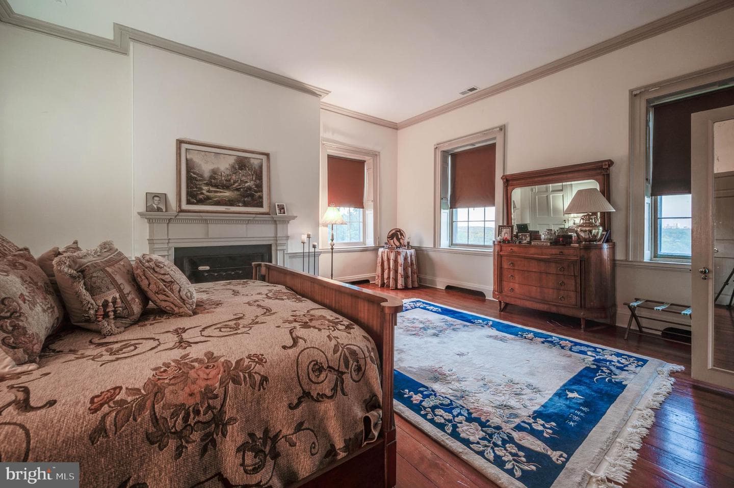2207 Eastlake Road photo 35