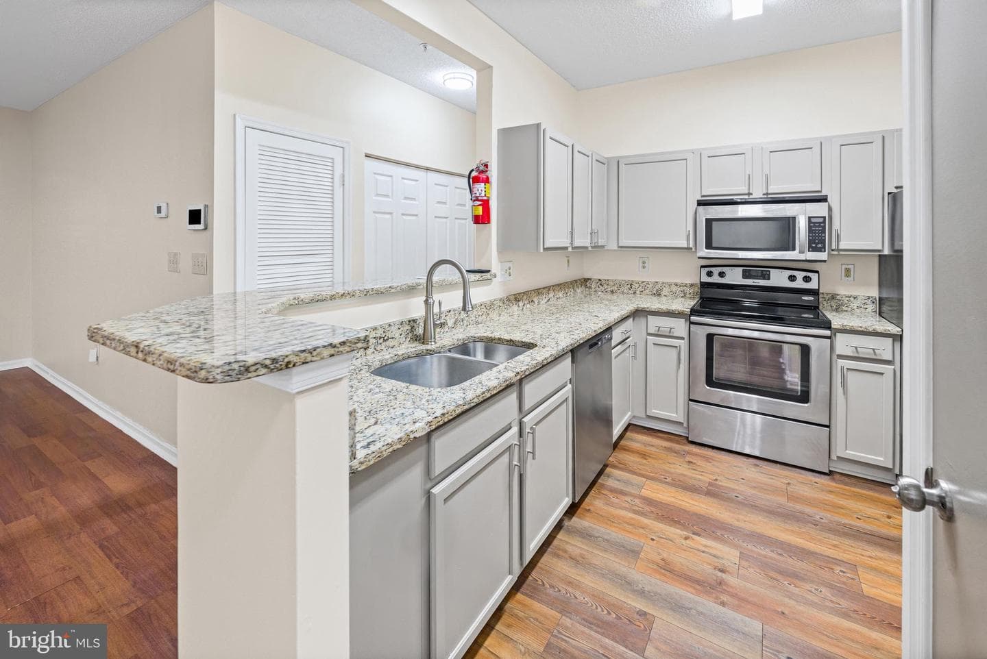 7206 Bogley #102 photo 6