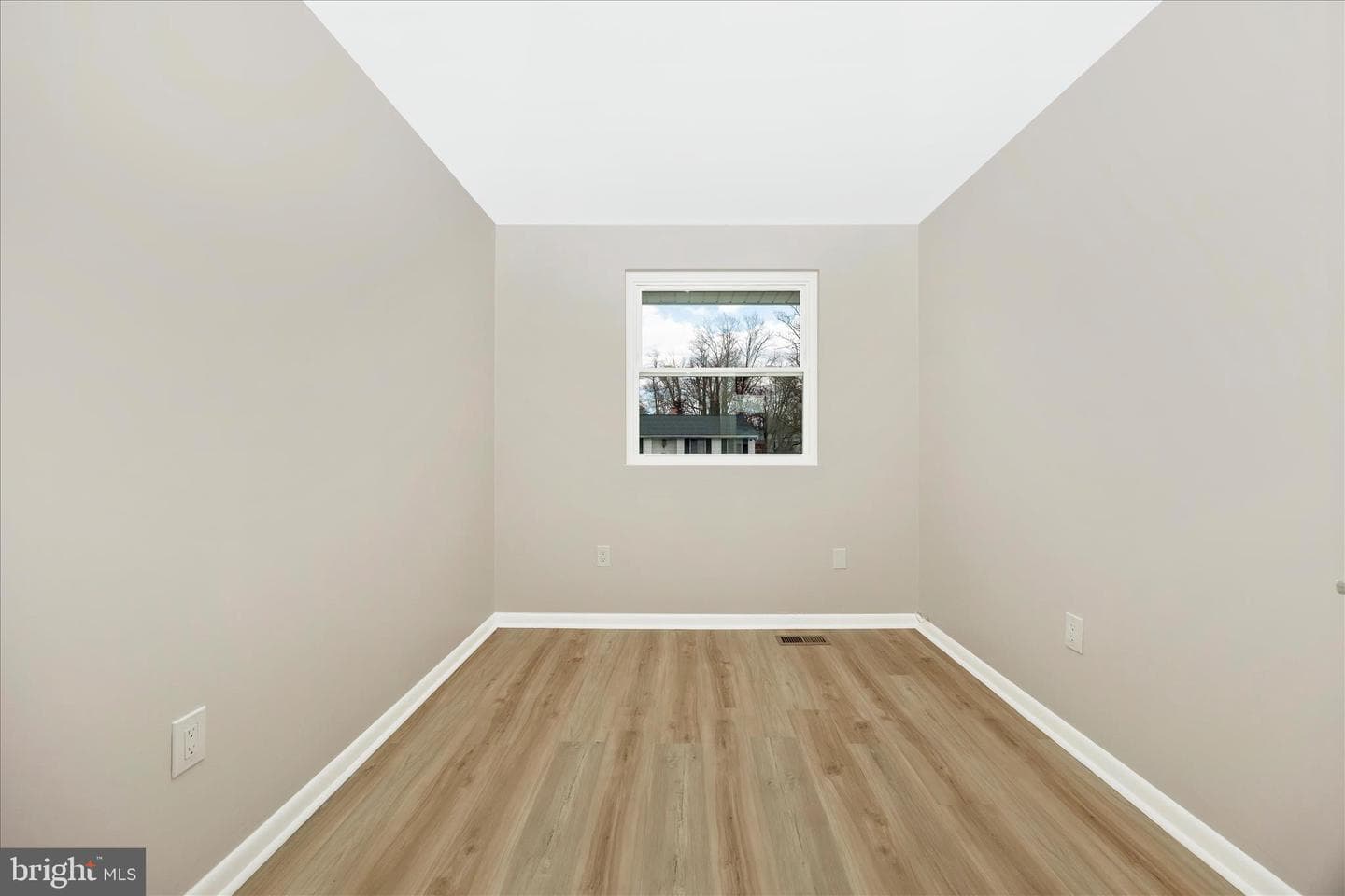 4006 Rouen Road photo 33
