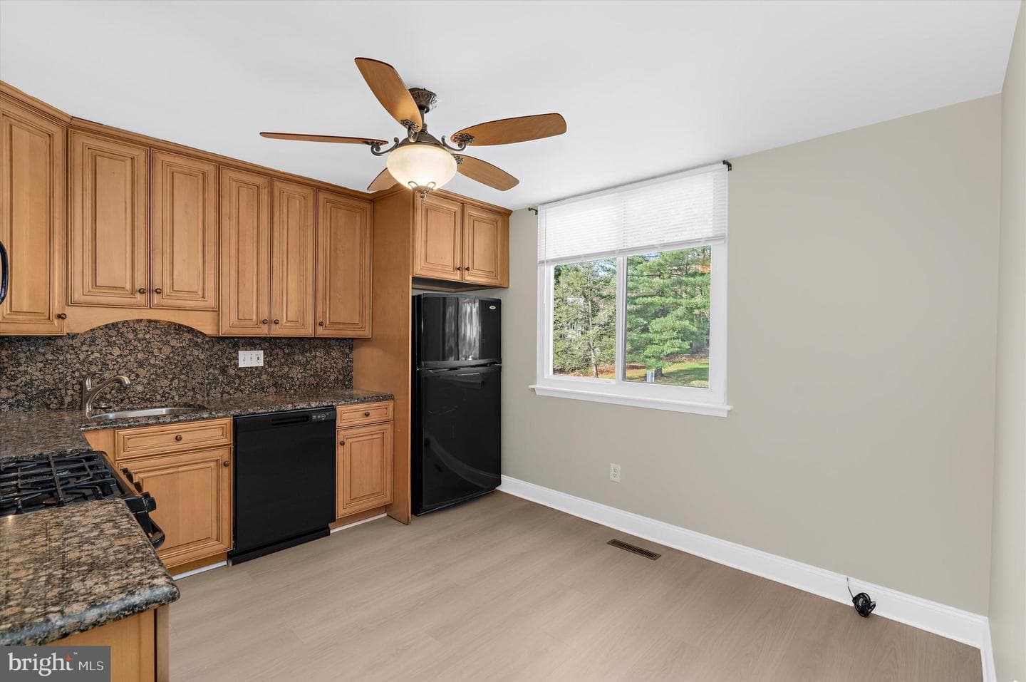 9221 Bellbeck Road photo 11