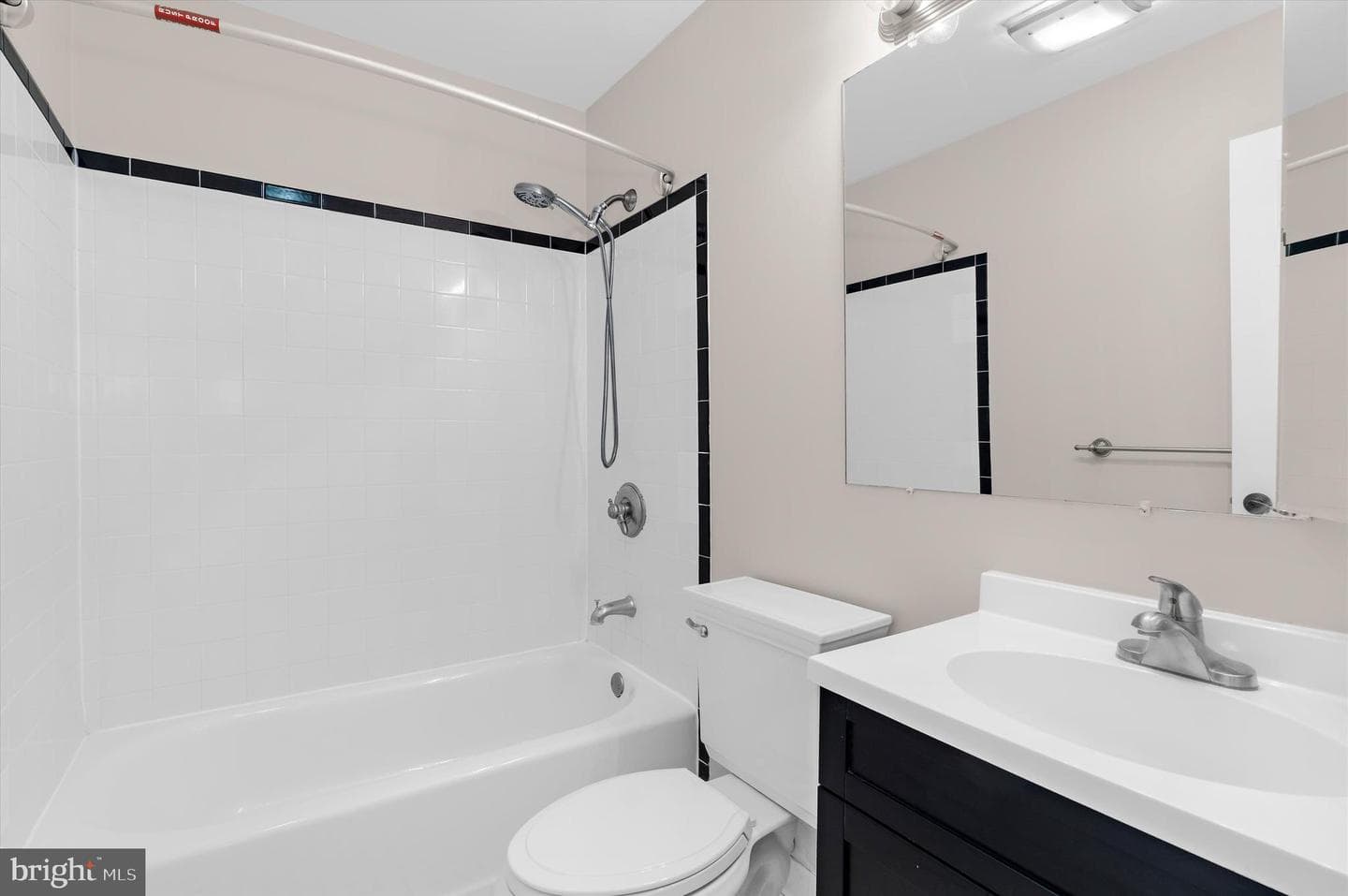 9221 Bellbeck Road photo 18