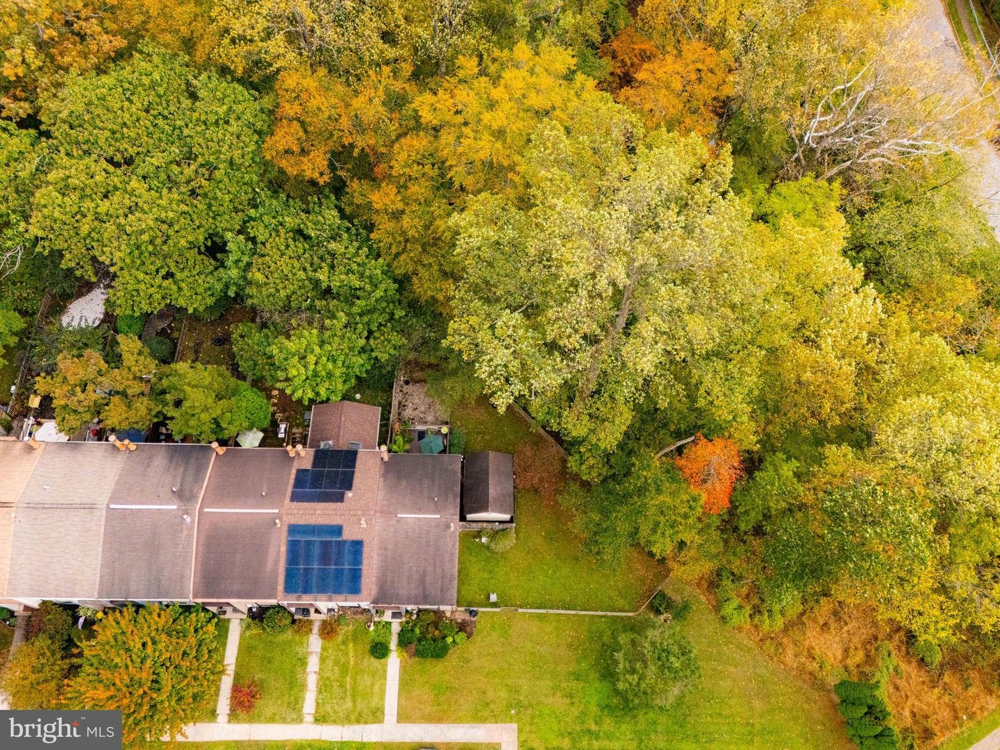 9221 Bellbeck Road photo 43