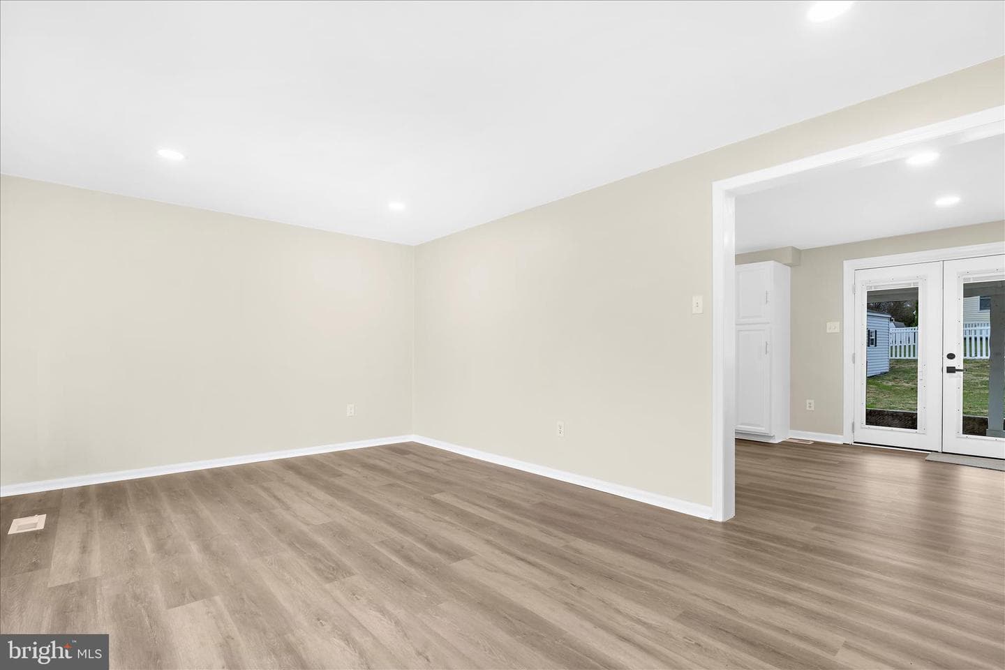 12129 Buttonwood Lane photo 14