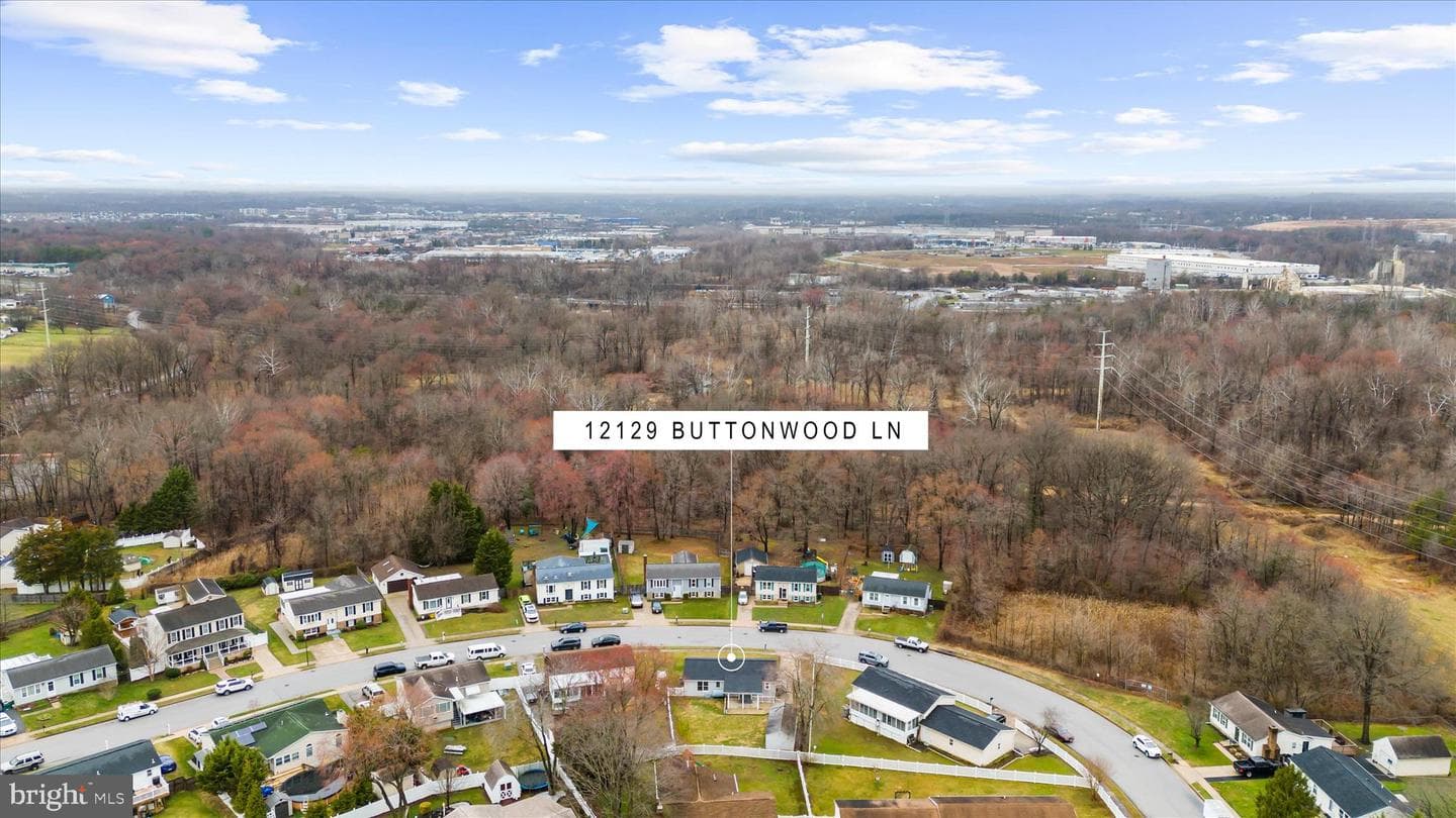 12129 Buttonwood Lane photo 43