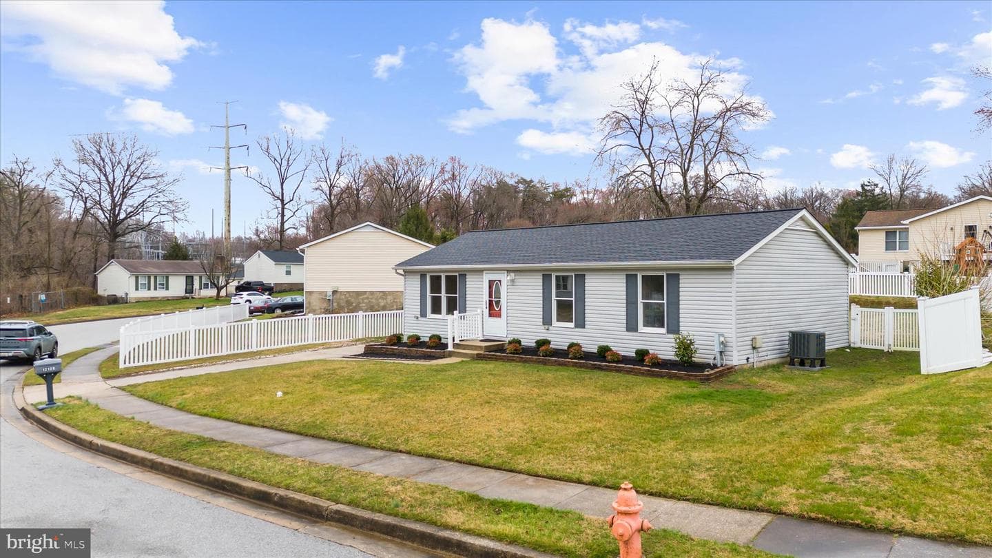 12129 Buttonwood Lane photo 48