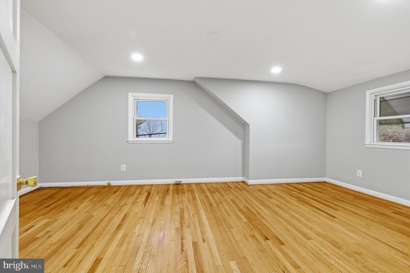 6703 Glenkirk Road photo 18