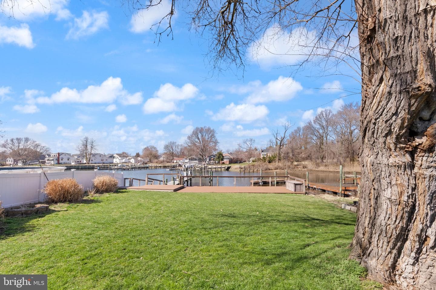 7512 Battle Grove Circle photo 34
