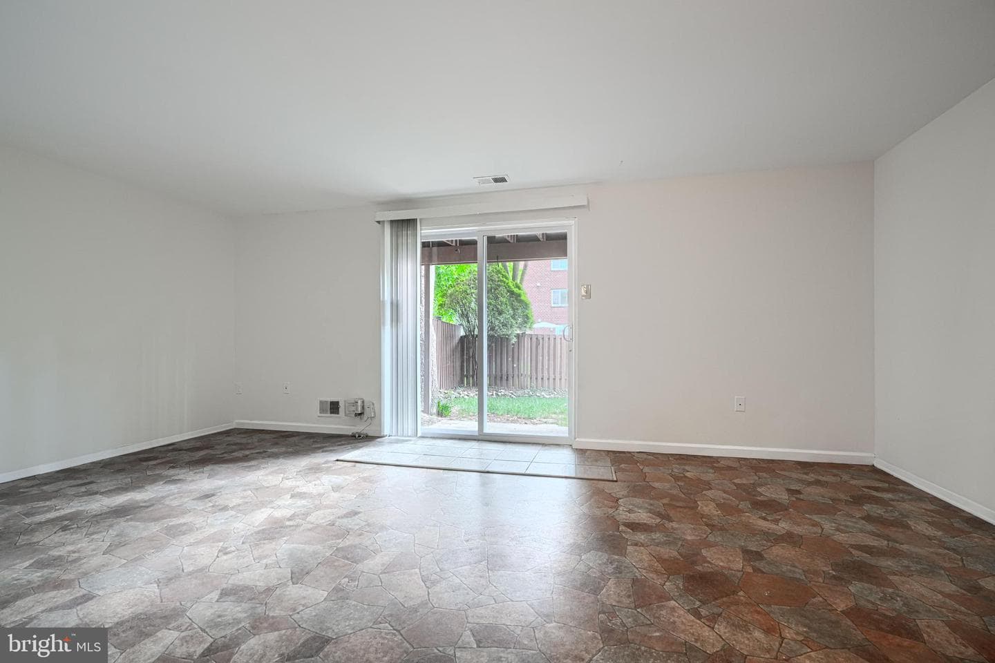 95 Blondell Court photo 34