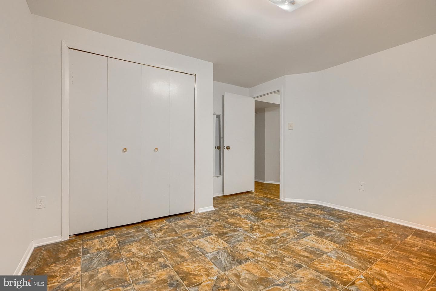 95 Blondell Court photo 45