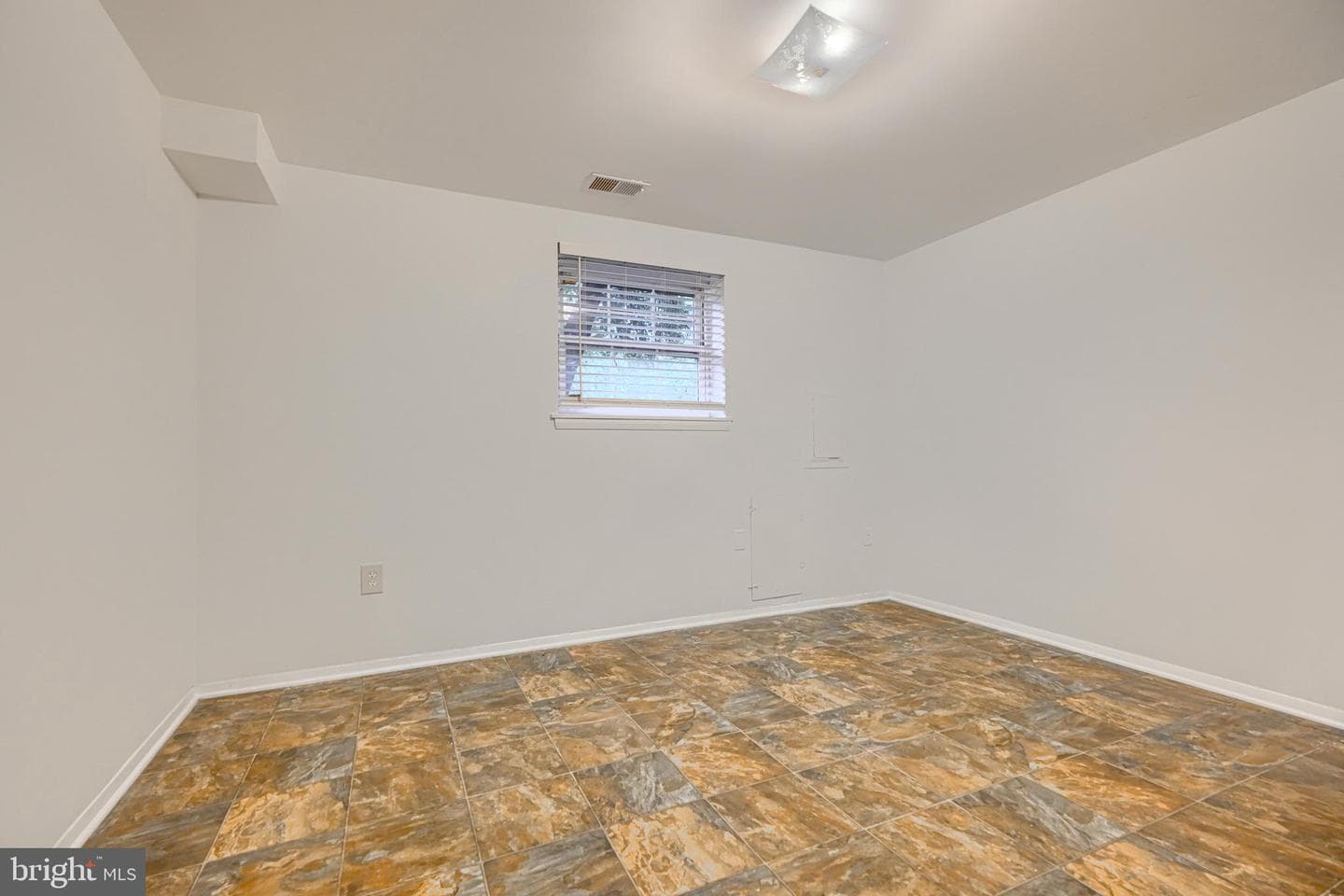 95 Blondell Court photo 47