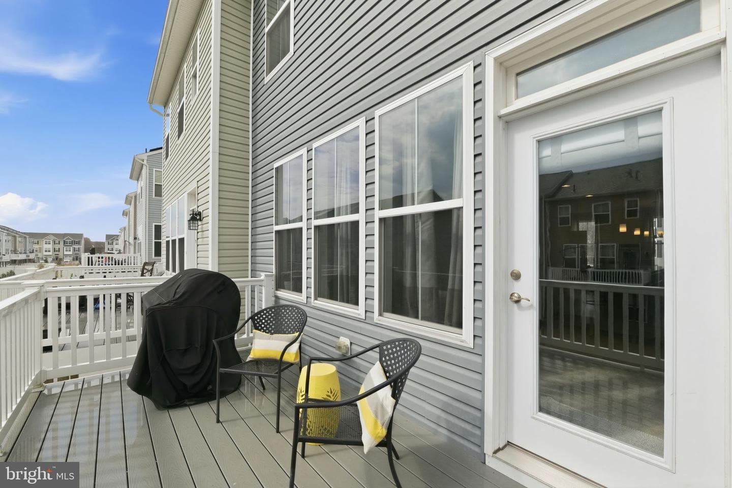 1403 Hudson View Road photo 14