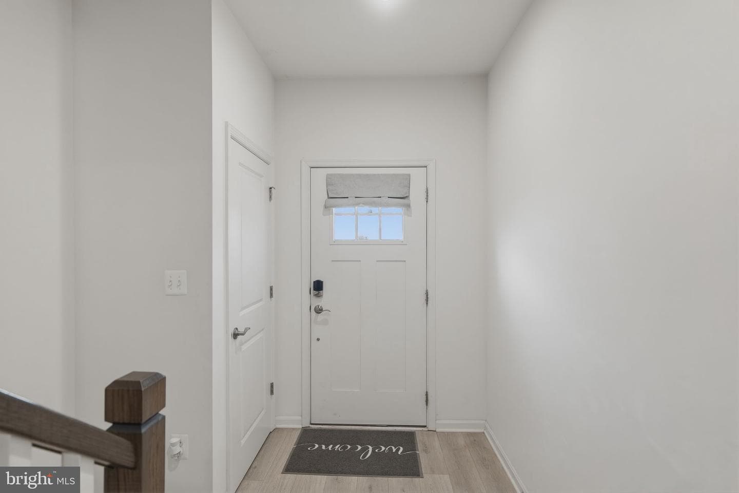 1403 Hudson View Road photo 5