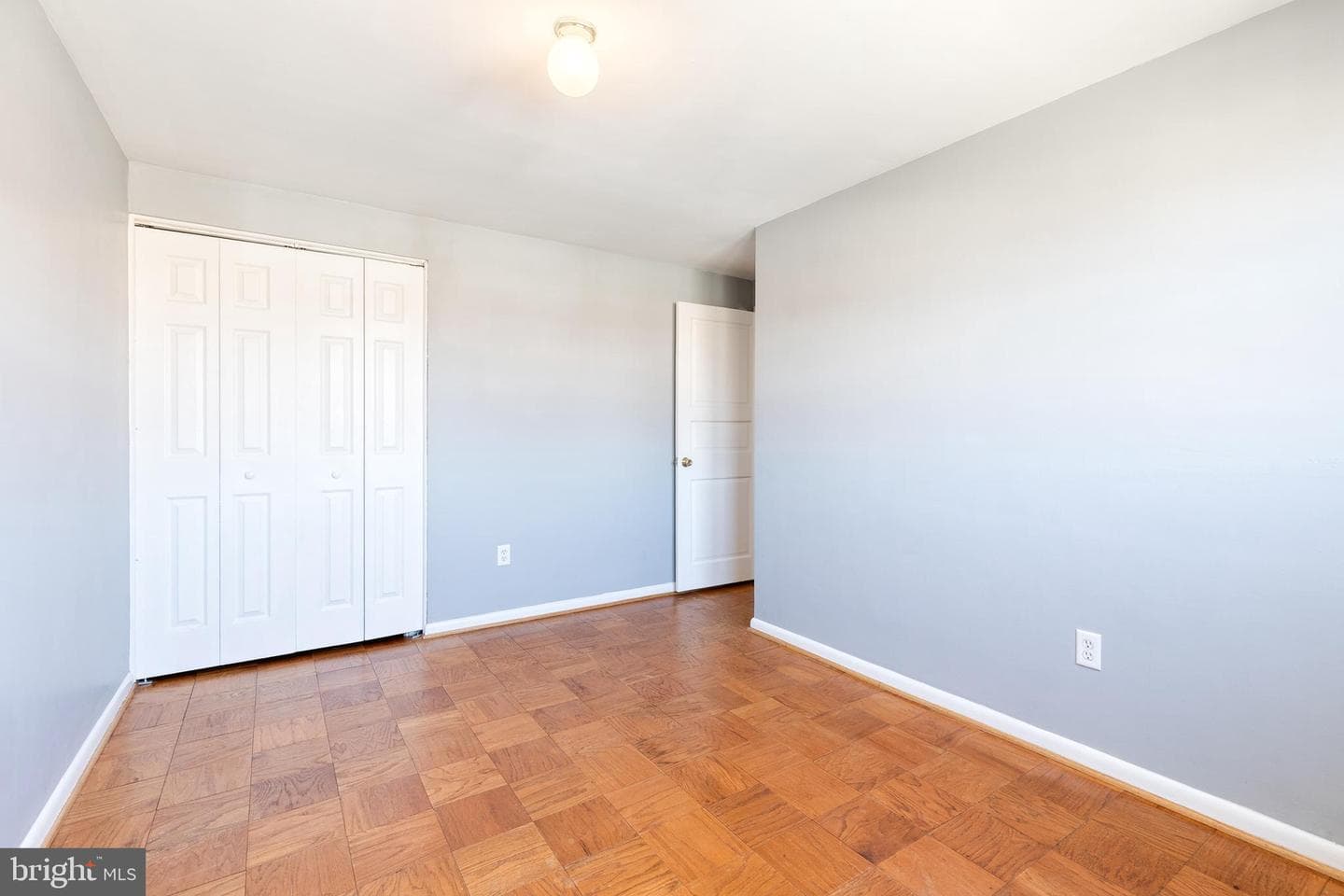 933 Circle Drive photo 20