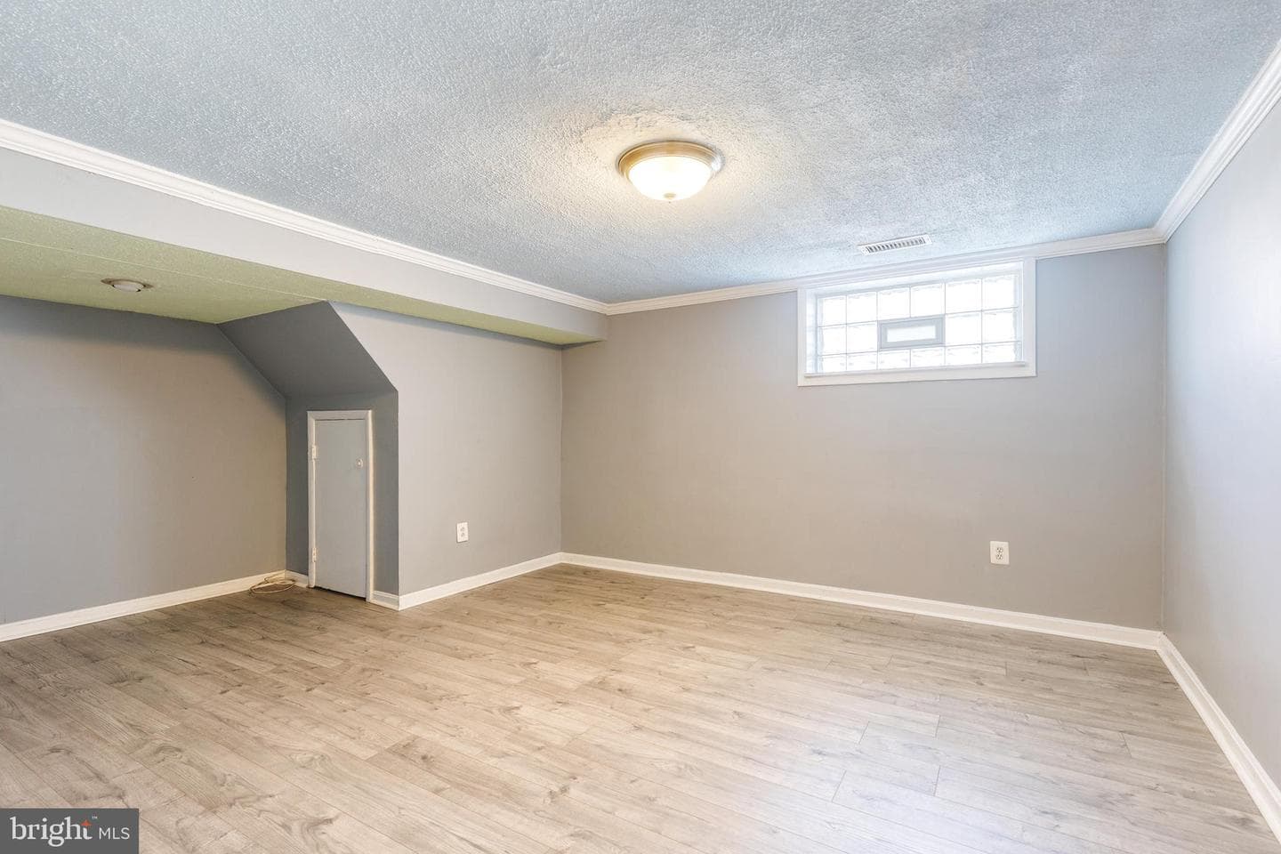 933 Circle Drive photo 26