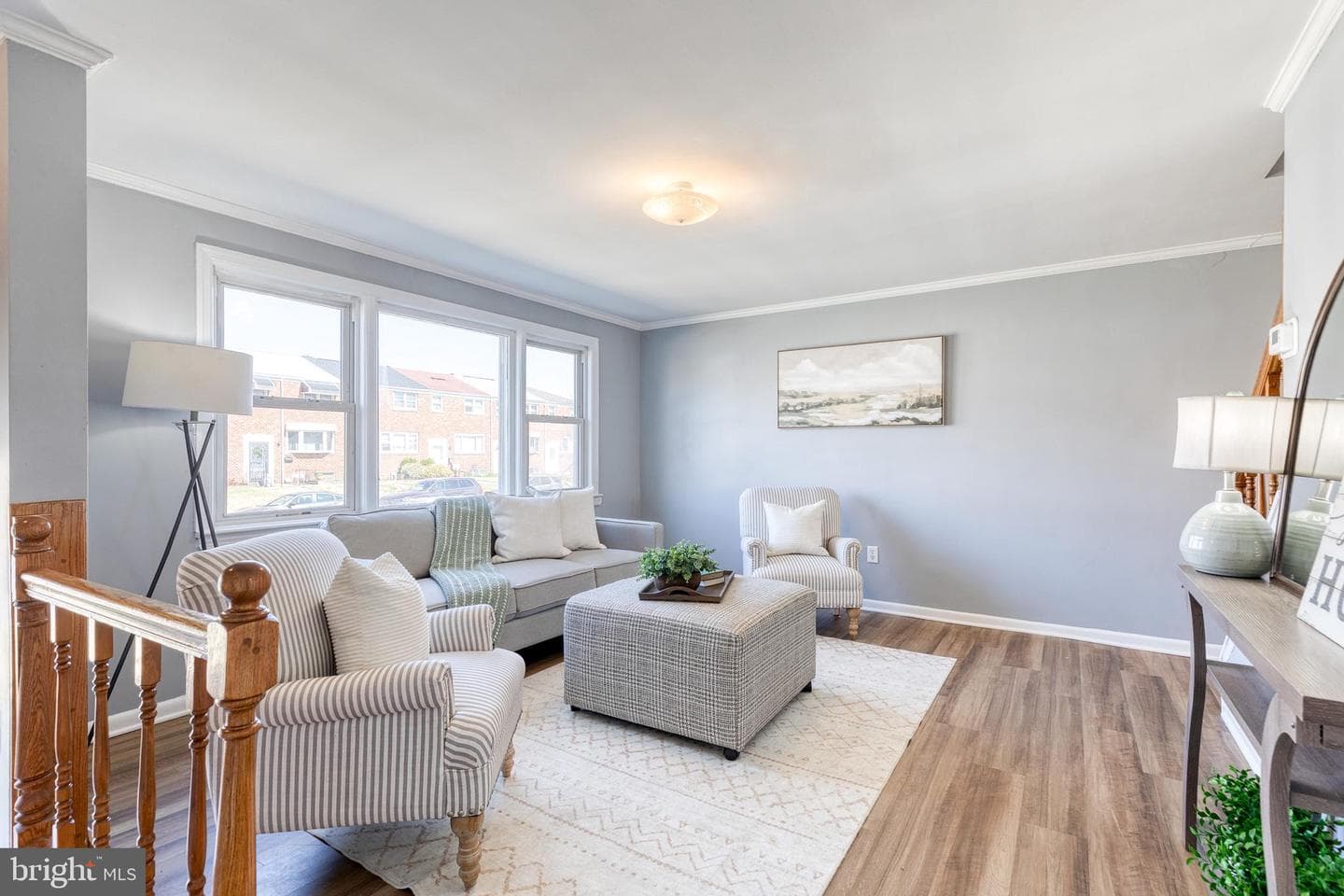 933 Circle Drive photo 3