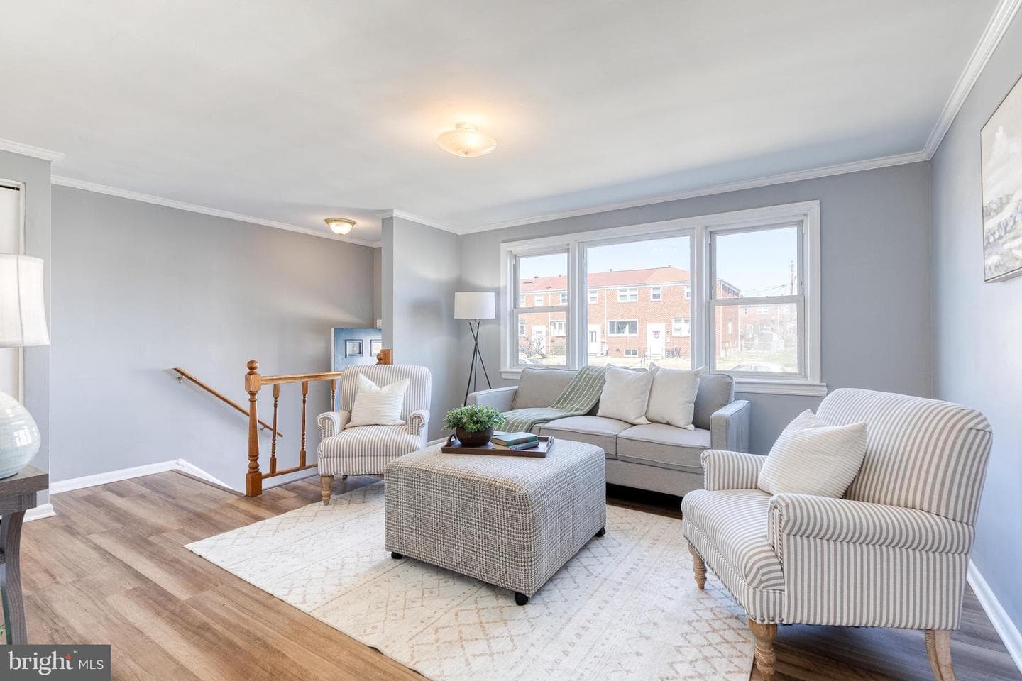 933 Circle Drive photo 4