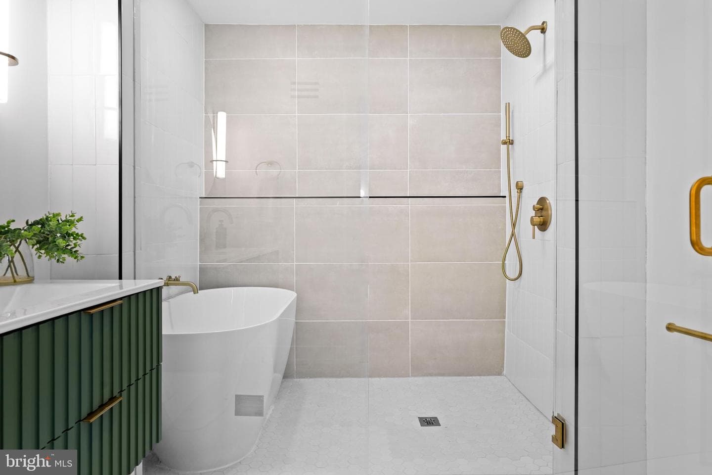 1018 Bosley Road photo 22