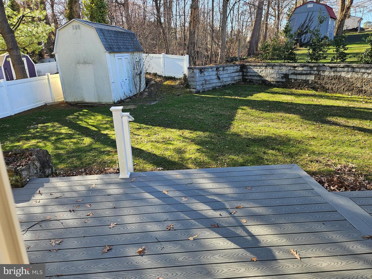 7913 Hilltop Avenue photo 27