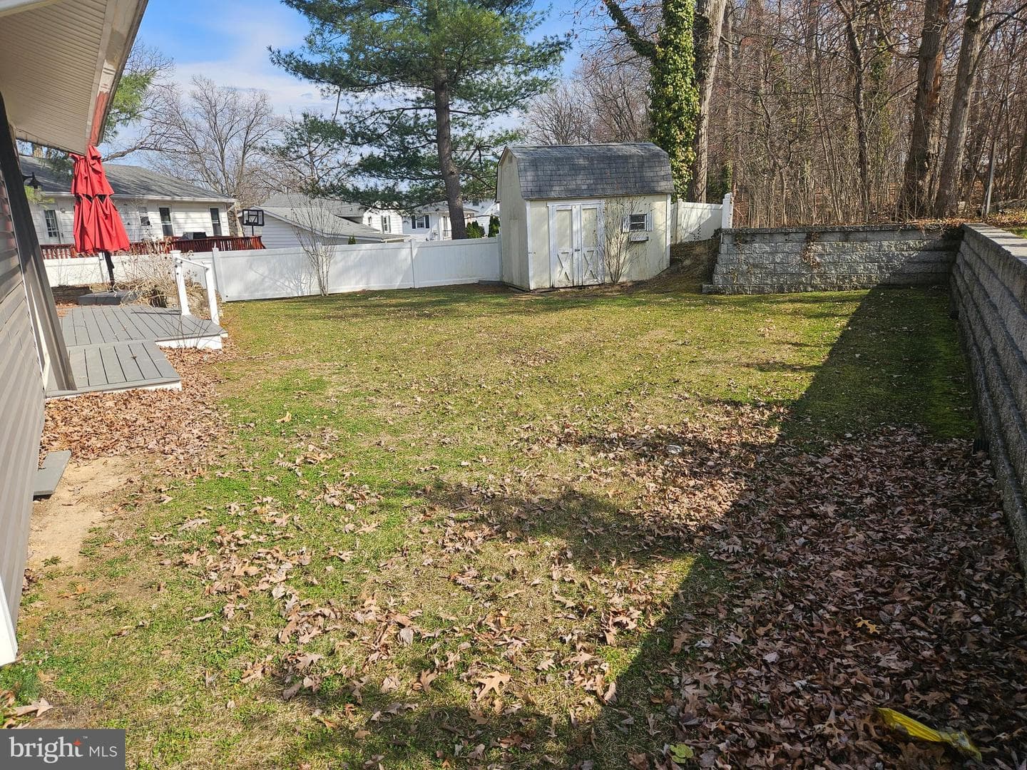 7913 Hilltop Avenue photo 29