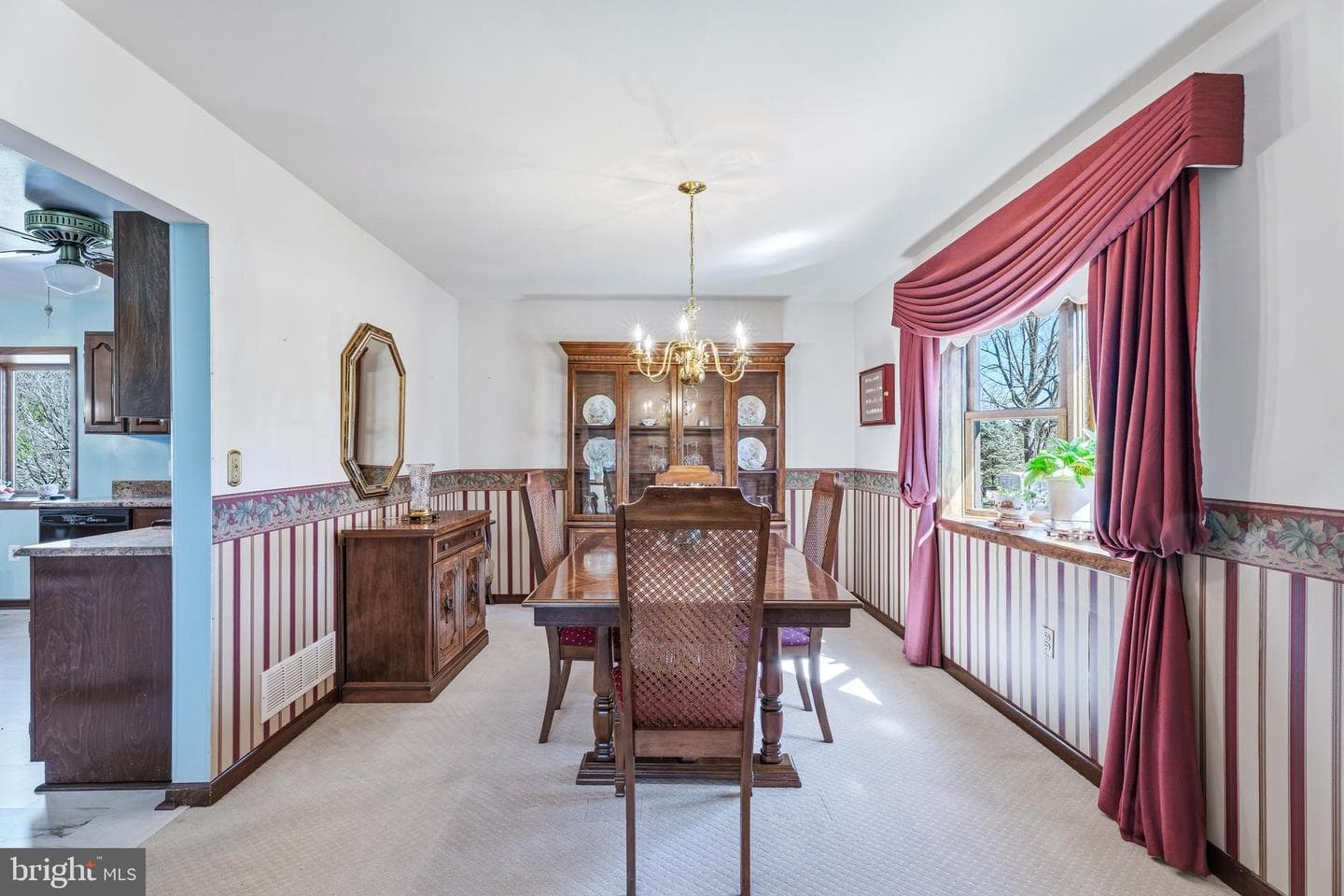 14017 Manor Road photo 18