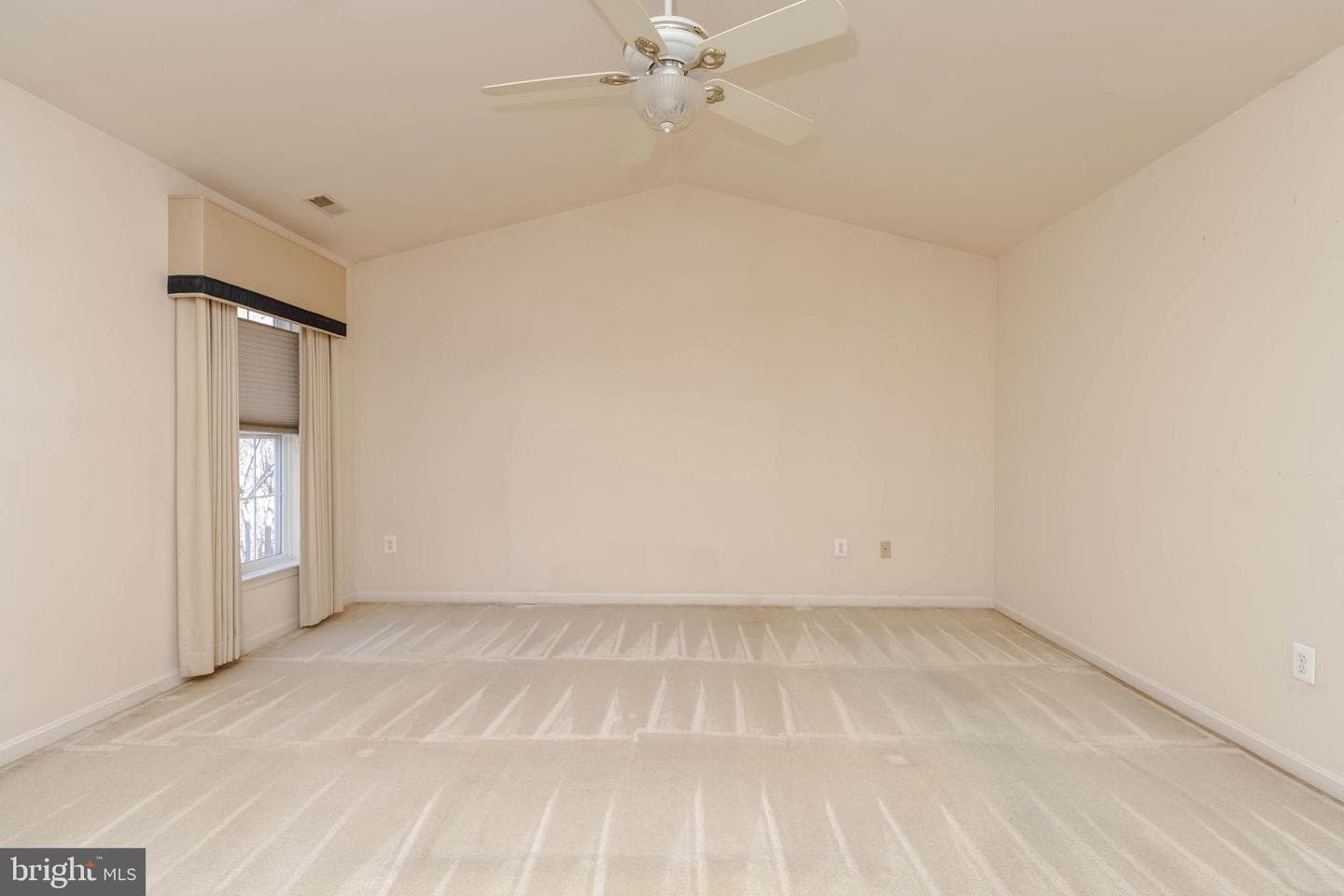 9102 Wise Avenue Extension photo 15