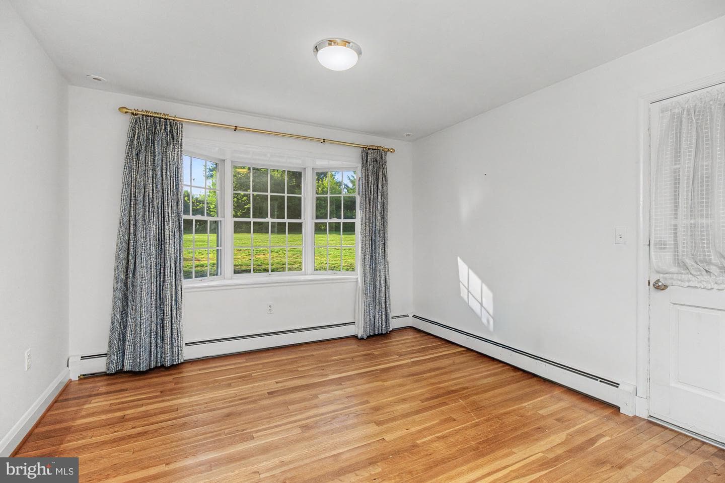 4602 Langshire Road photo 14