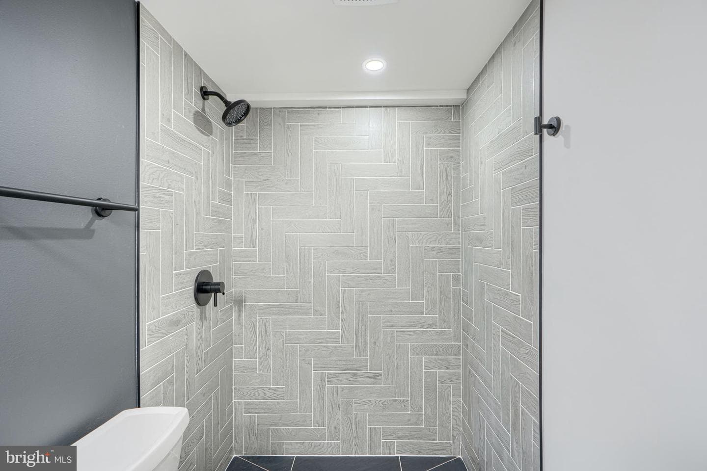 3750 Trent Road photo 52