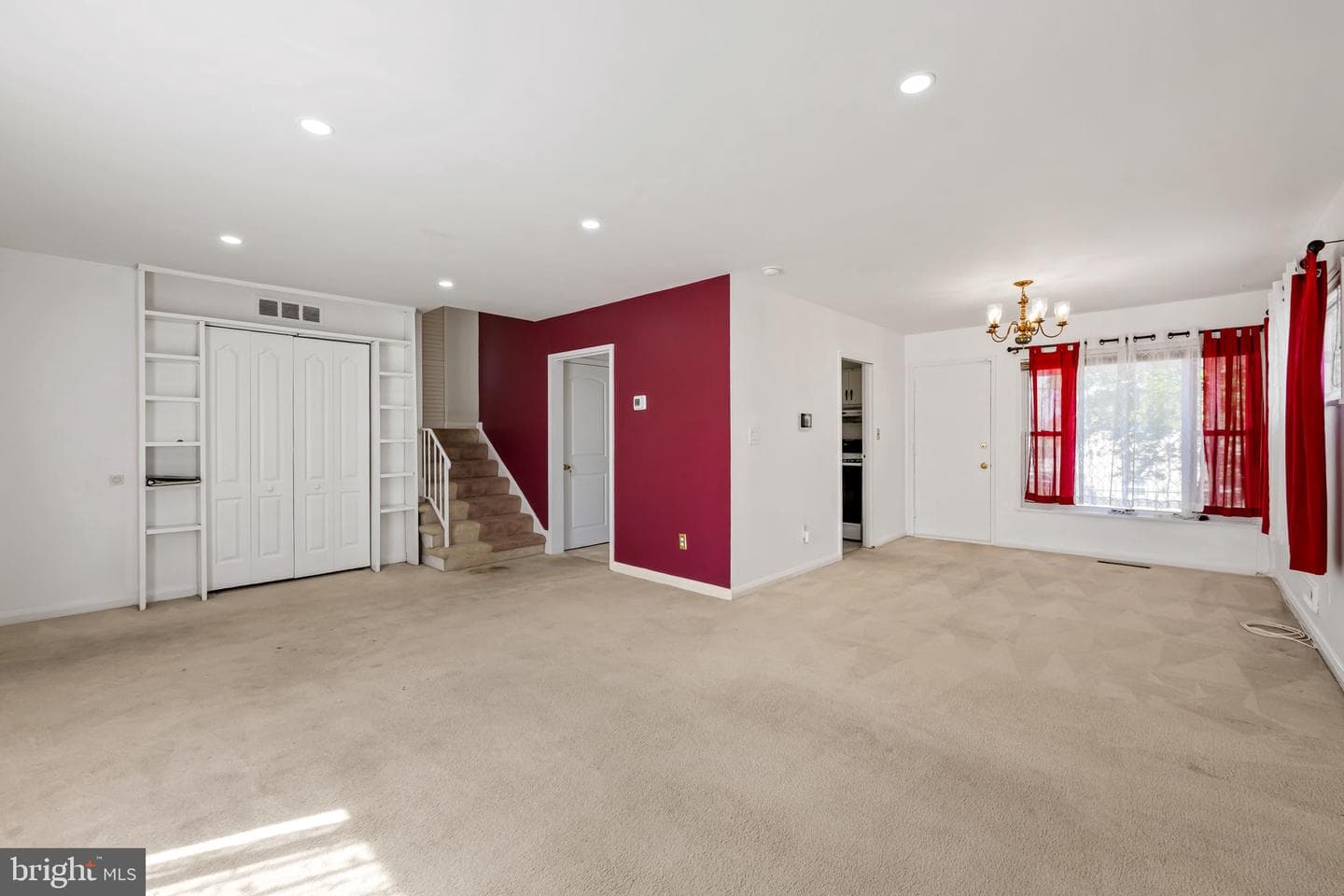 916 Prestwood photo 2