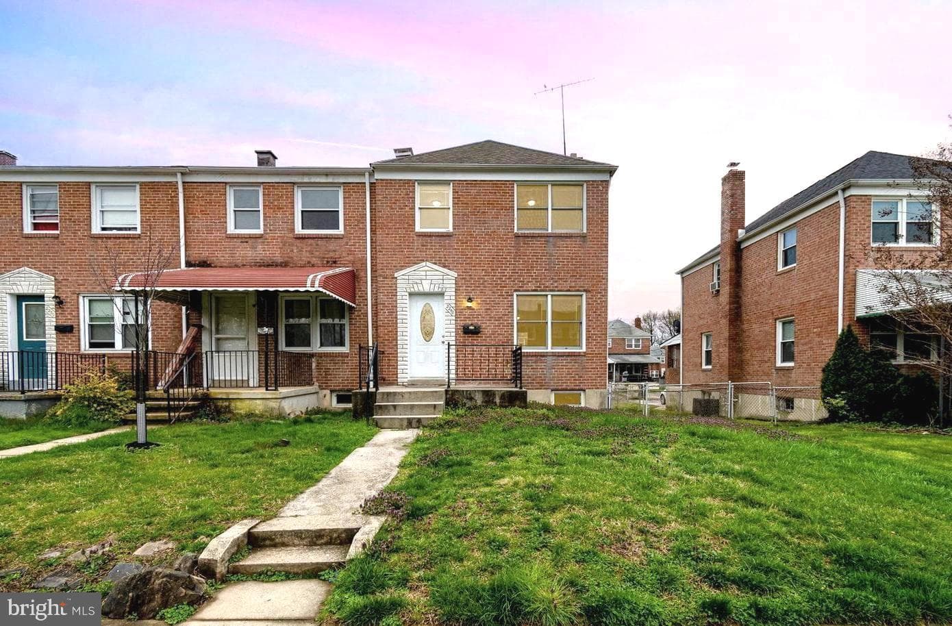 2246 Graythorn