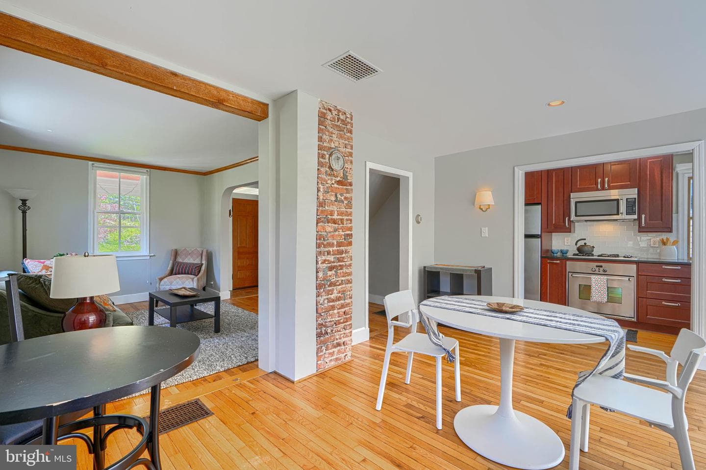 1723 W Joppa Road photo 18