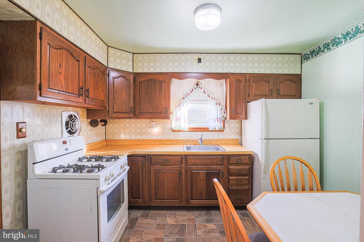 8506 Coco Road photo 13