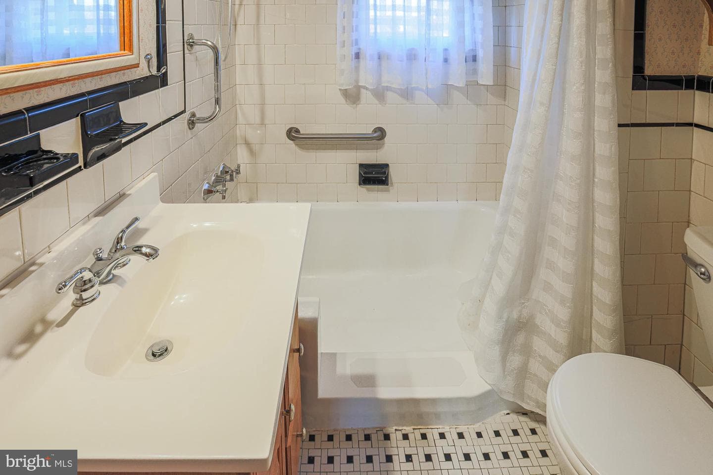 8506 Coco Road photo 21