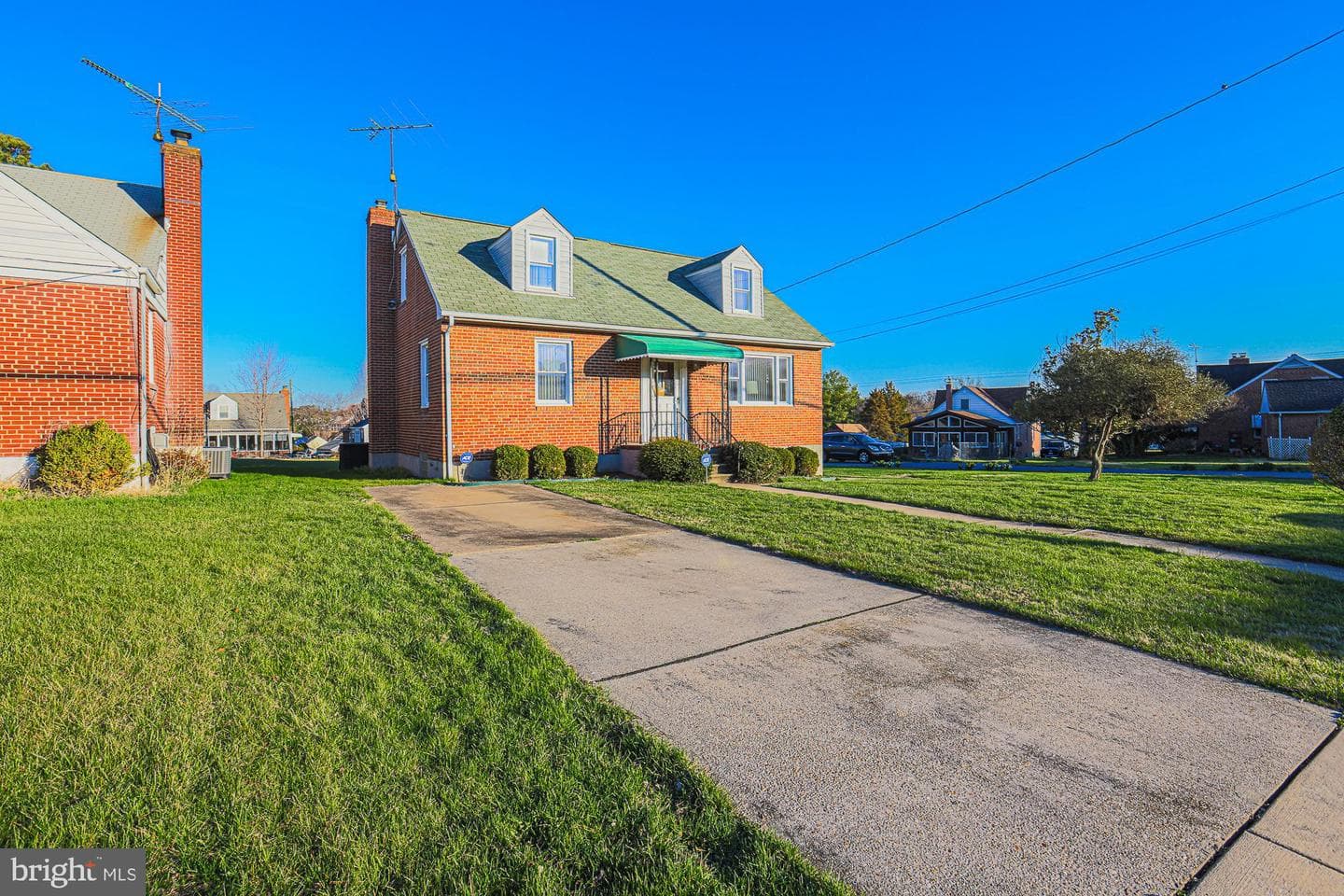 8506 Coco Road photo 3