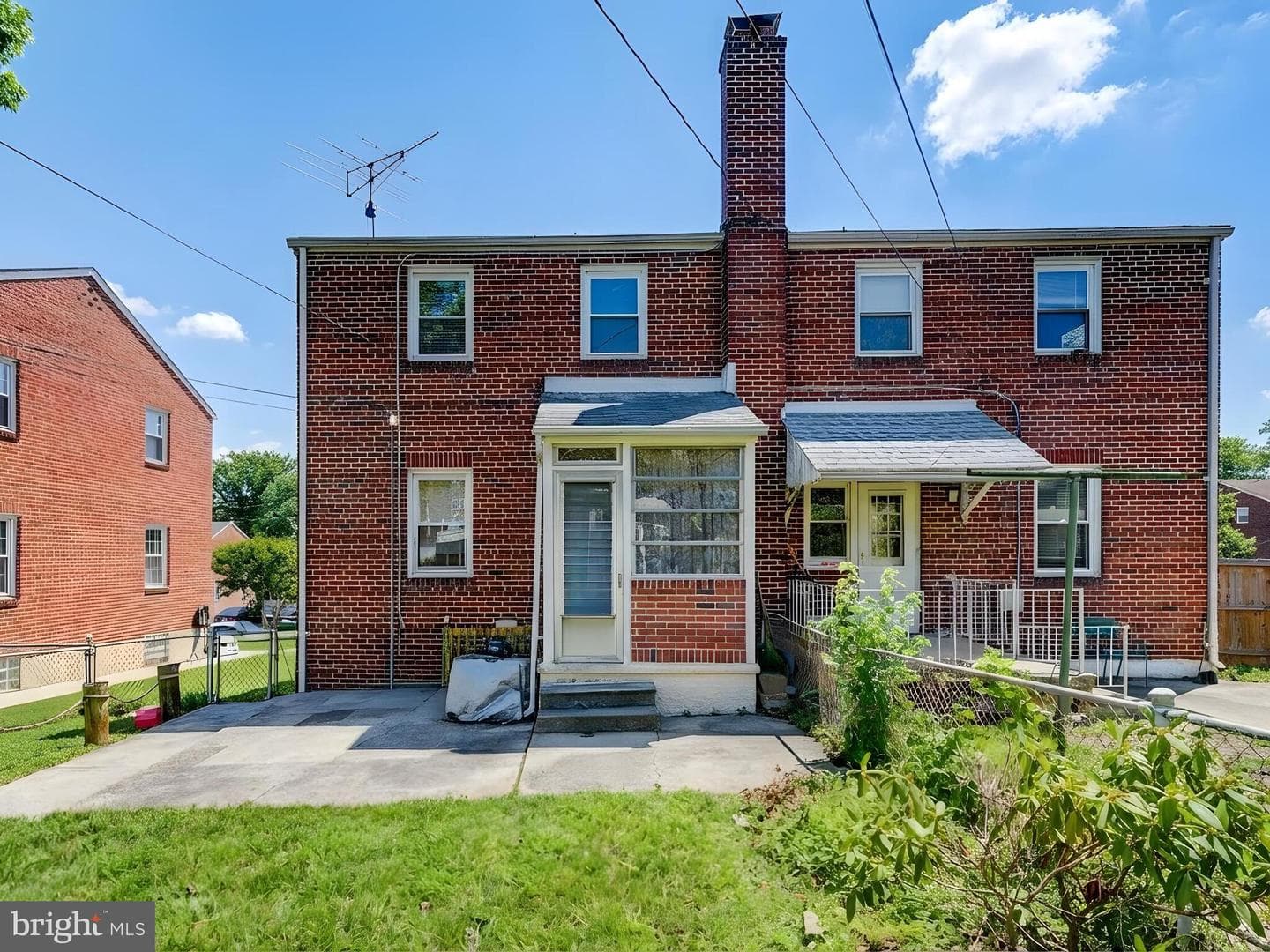 102 Lyndale Avenue photo 24