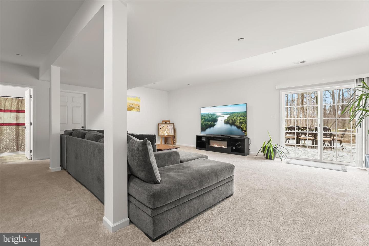 307 Red Meadows Court photo 46