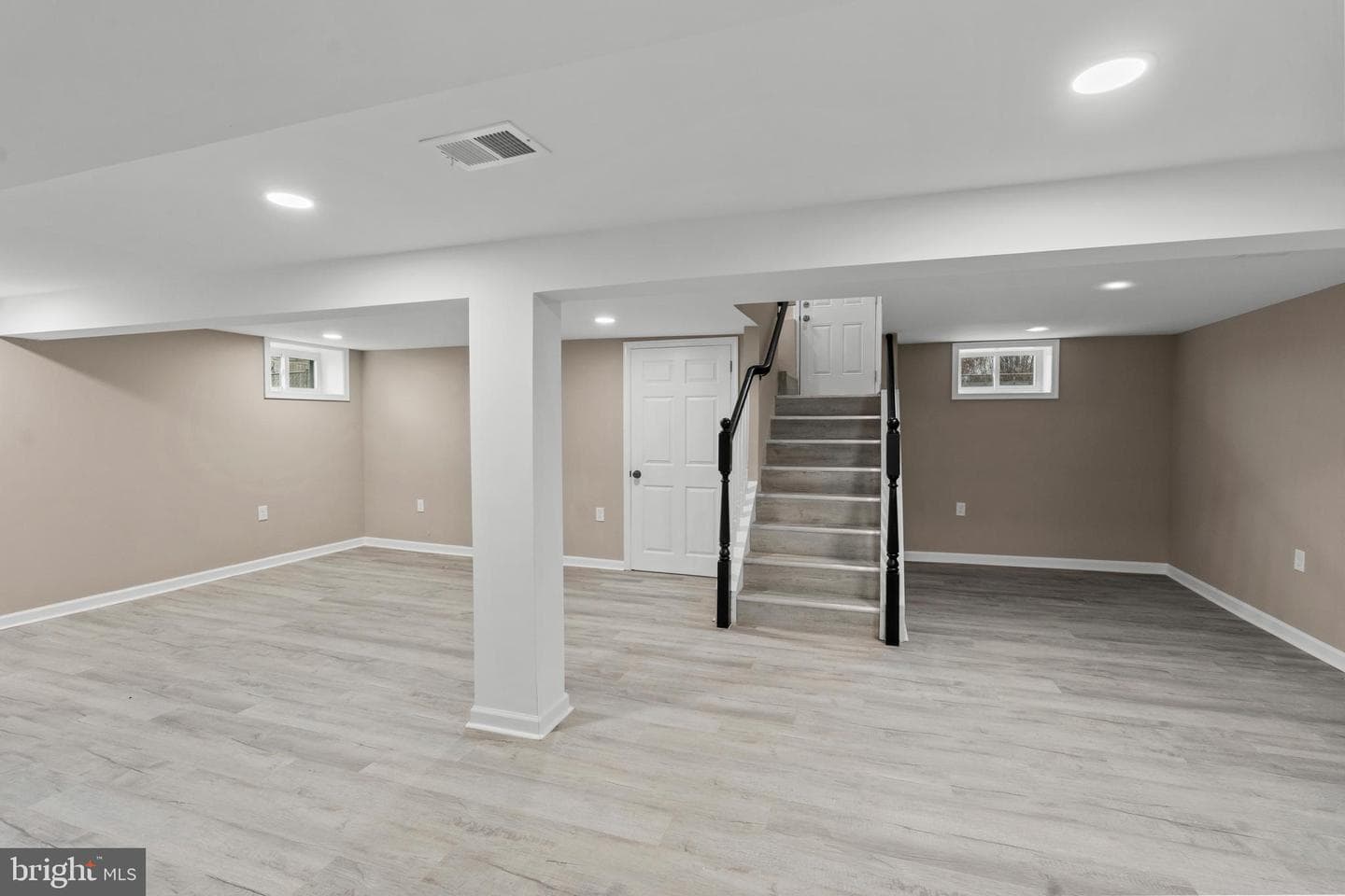 2901 Michigan Avenue photo 21