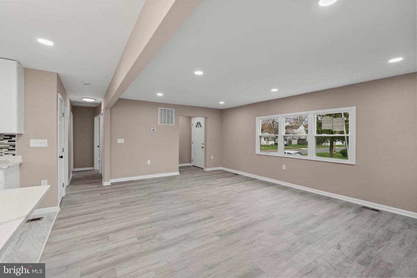 2901 Michigan Avenue photo 8