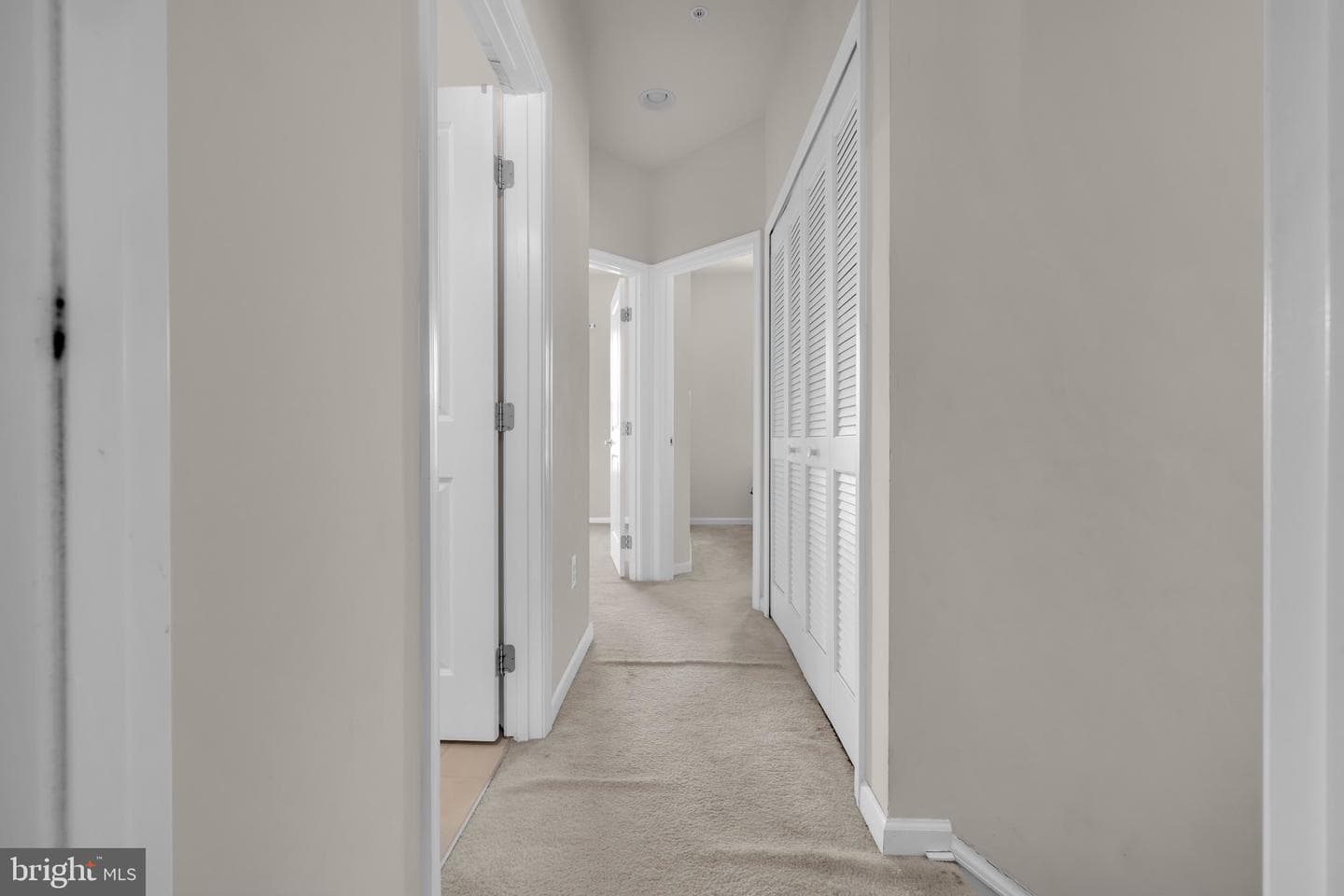 9424 Adelaide Lane photo 20