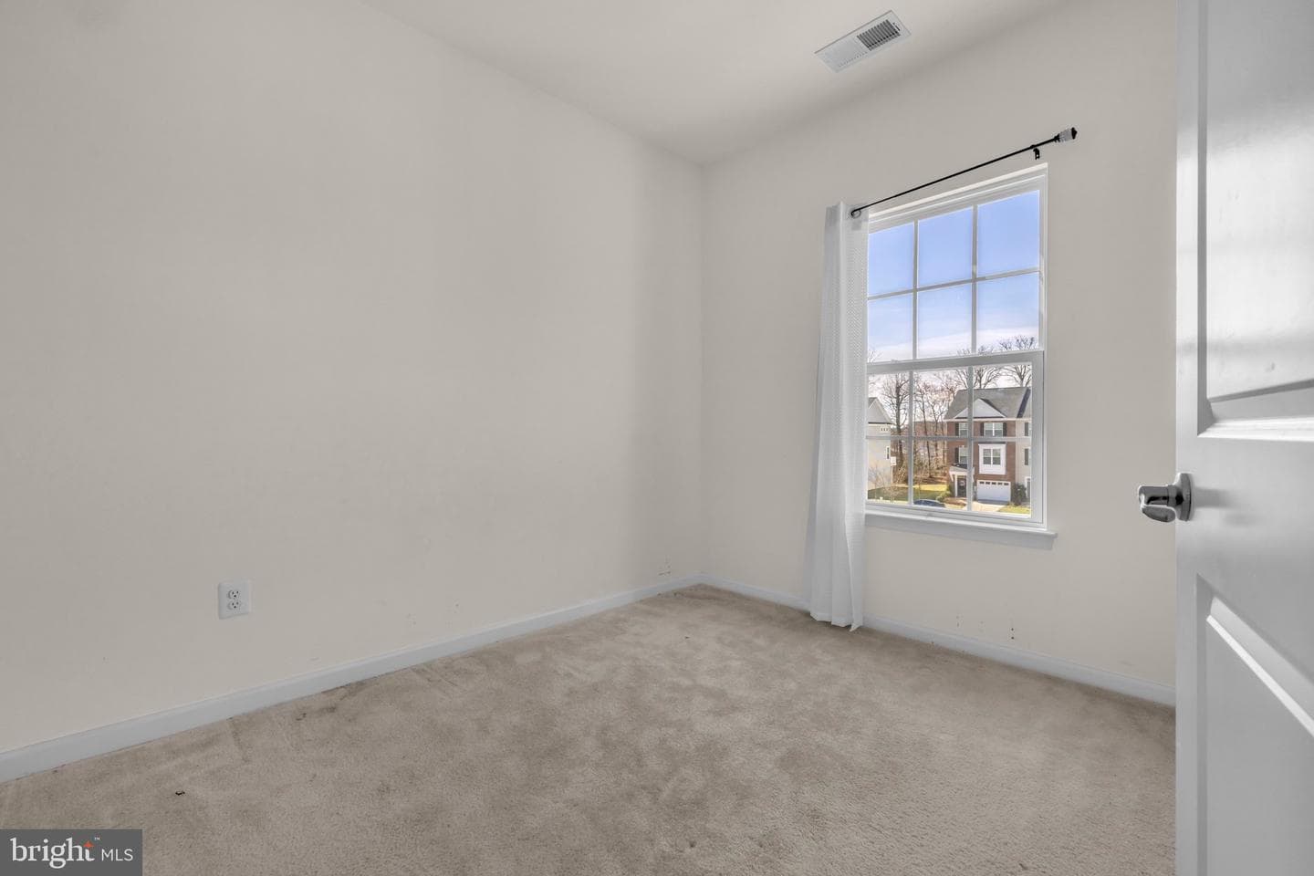 9424 Adelaide Lane photo 22