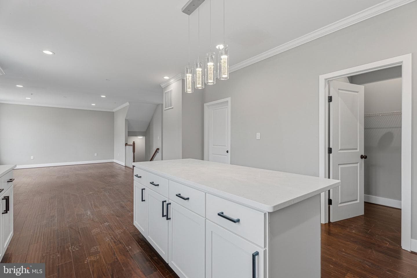 4100 Taylor Avenue photo 16