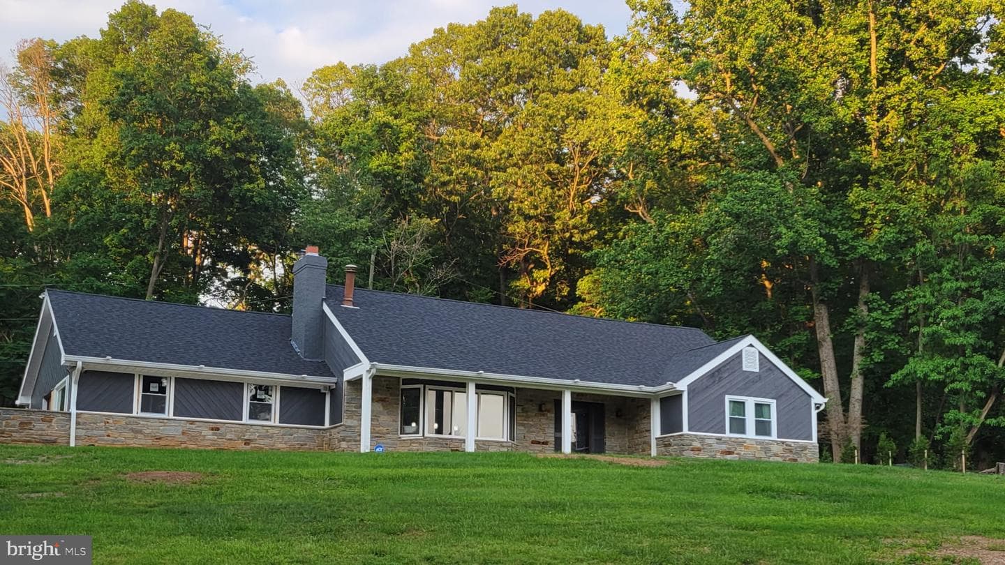 9 Rainbow Court, Owings Mills