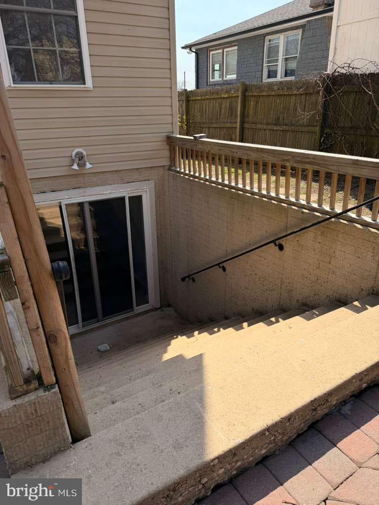 6750 Railway Avenue photo 21
