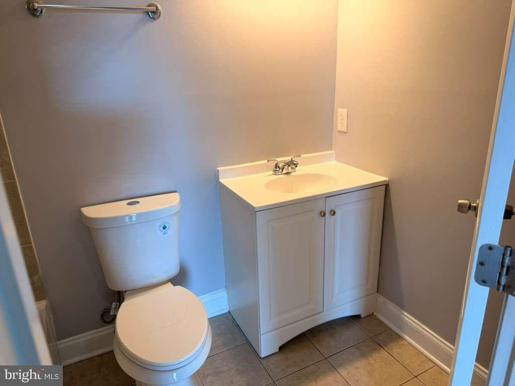 6750 Railway Avenue photo 94