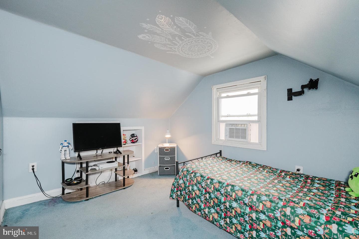 94 Avalon Avenue photo 33