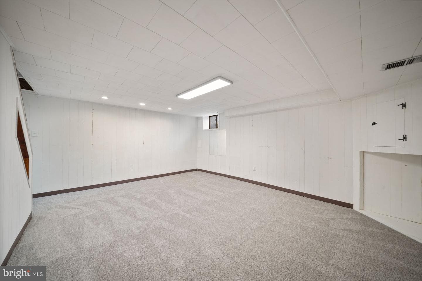 8505 Kings Ridge Road photo 17