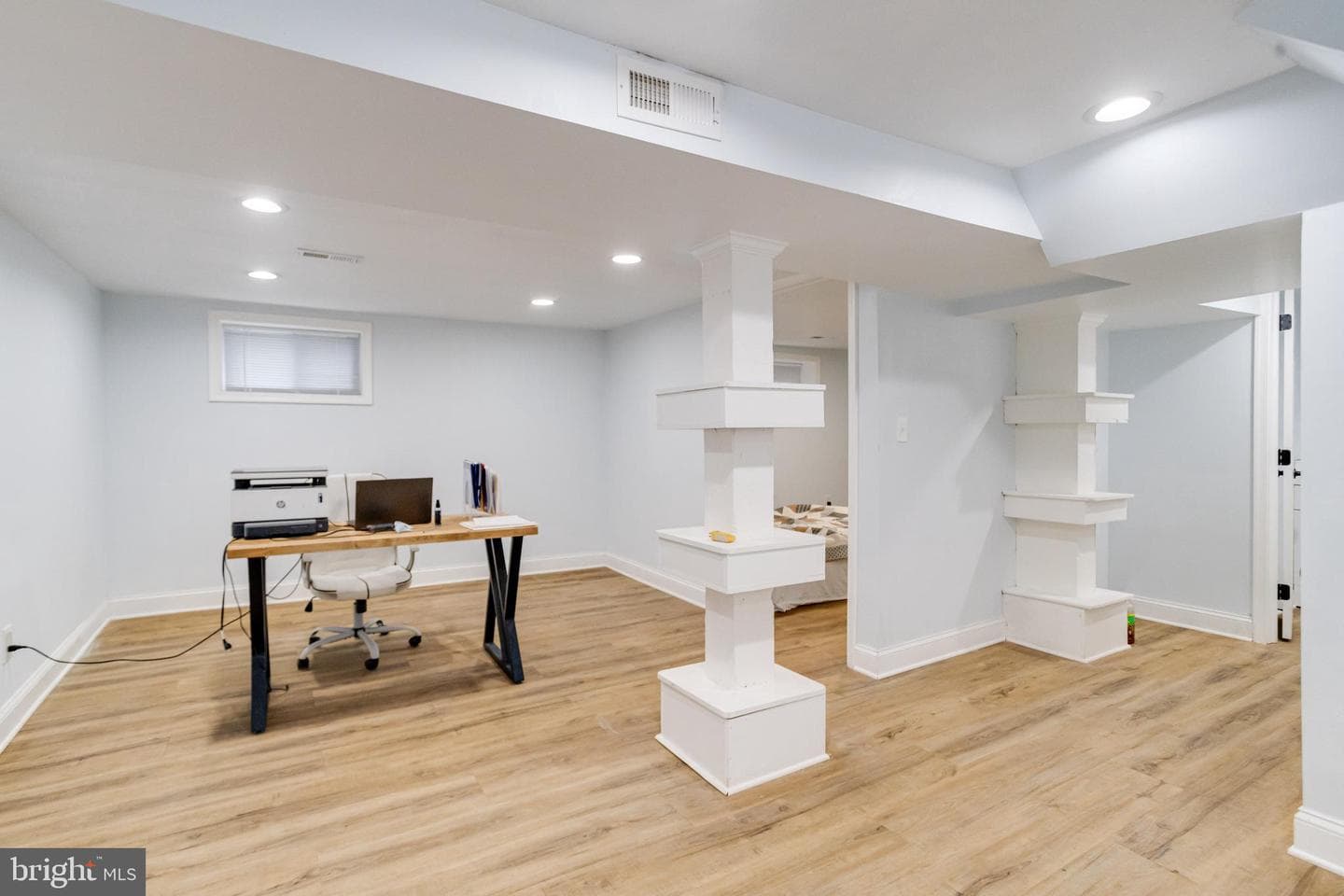 7932 Philadelphia Road photo 29