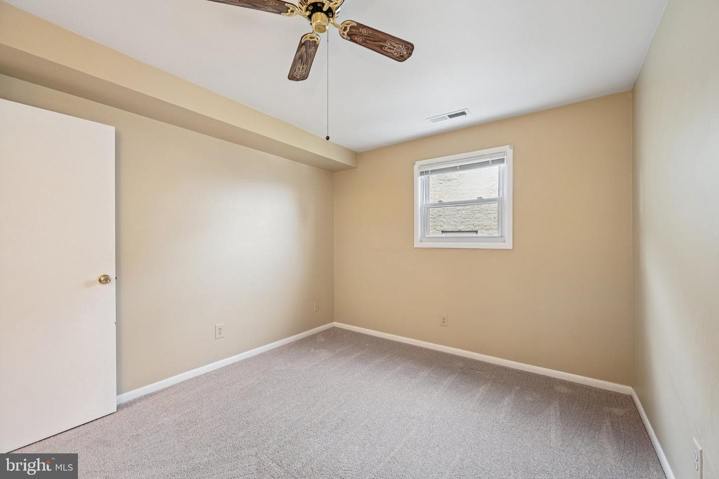 7 Warren Lodge Court #1-C photo 18