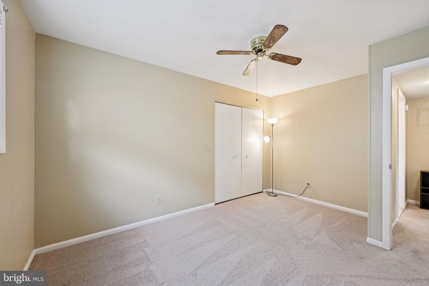 7 Warren Lodge Court #1-C photo 20